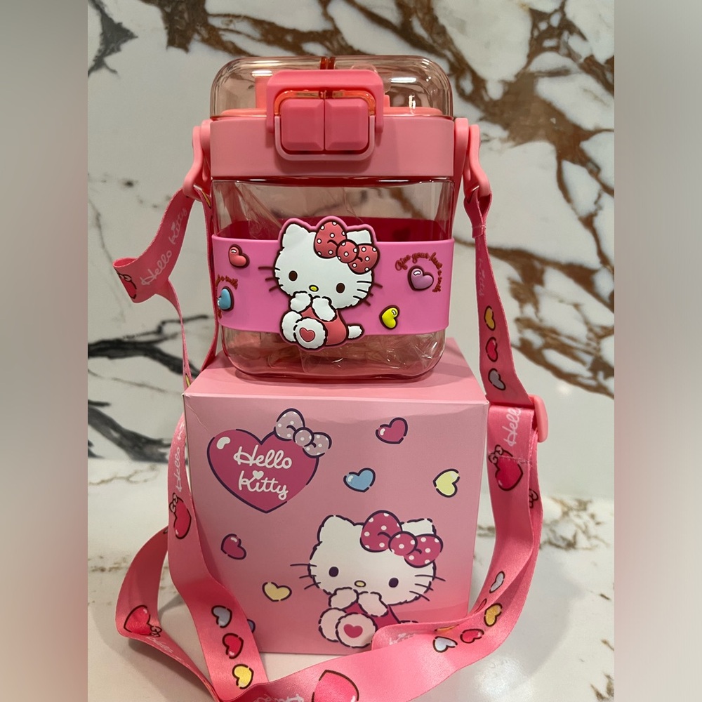 Hello kitty water bottle